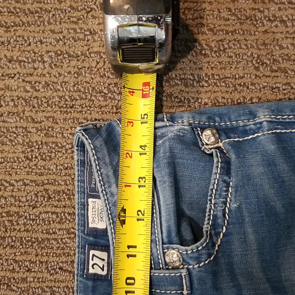 Miss Me Skinny Jean's Size 27 - Picture 7 of 16